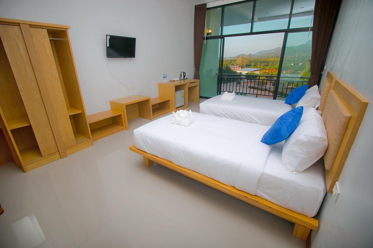 Takhun Mountain View Bed and Breakfast Ban Tha Khun Exteriör bild