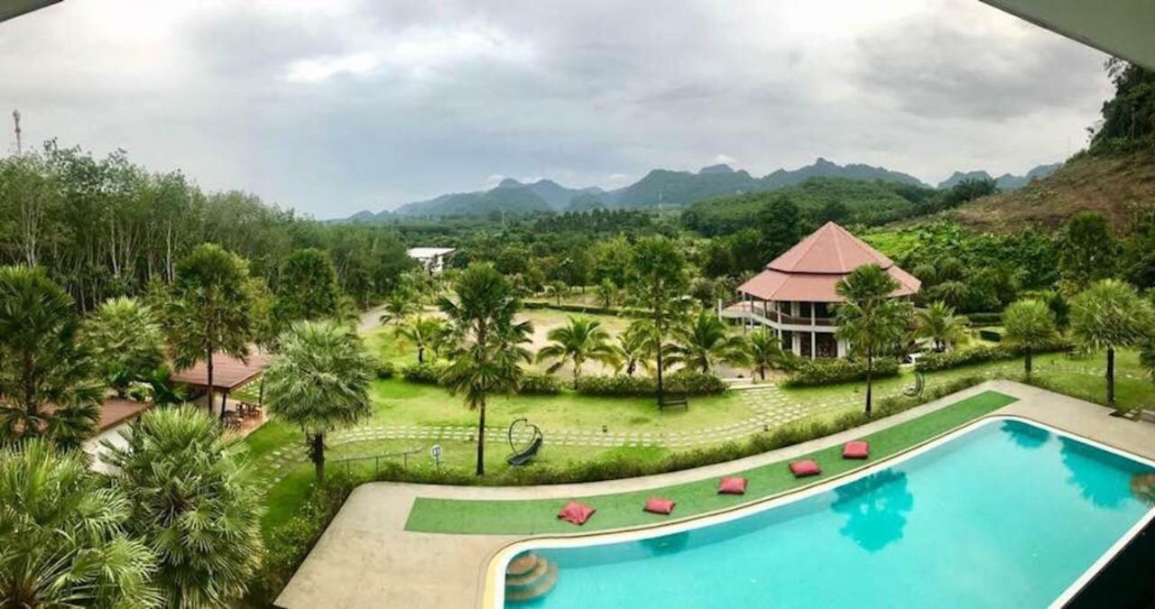 Takhun Mountain View Bed and Breakfast Ban Tha Khun Exteriör bild